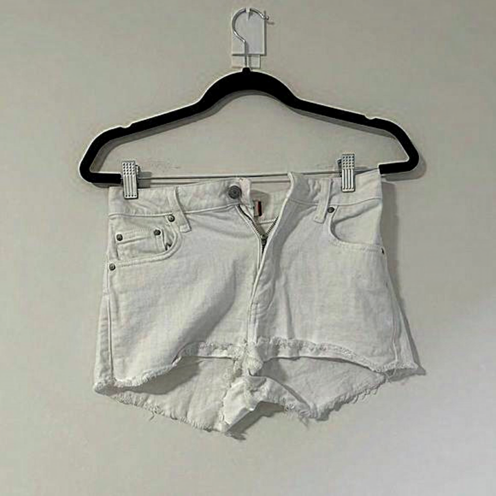 SUNDAY BEST jean shorts‎